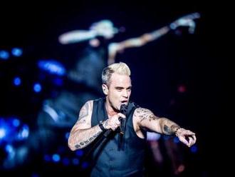 První festivalový den a Robbie Williams