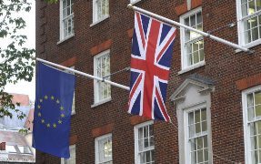 Súdny dvor EÚ opäť prispel do diskusie o Brexite