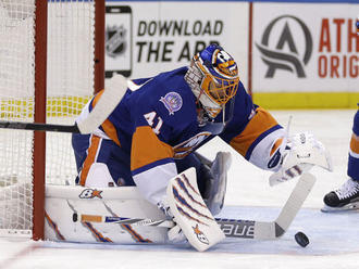 Brankár Islanders Halák možno nestihne úvod sezóny v NHL