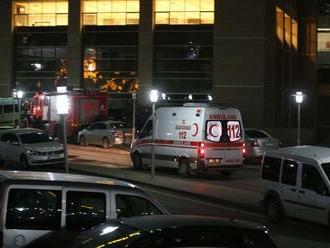 Rukojemnícku drámu v Turecku ukončil krvavý zásah polície