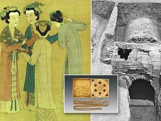 Gold-filled tomb of Chinese 'superwoman' uncovered: Ming Dynasty epitaphs reveal the remarkable life