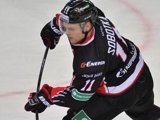 Hokejový útočník Sobotka se zatím do NHL nevrátí, zůstává v Omsku