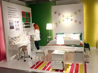 Foto: Jak funguje nábytek s indukčním nabíjením mobilů z IKEA?  