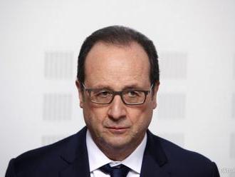 Francois Hollande nie je dobrým prezidentom. Myslia si 3 zo 4 Francúzov
