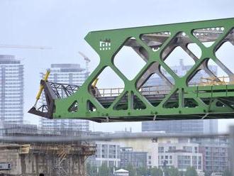 Fotogaléria: Ako pokračuje stavba nového bratislavského mosta