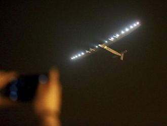 Solárne lietadlo vyrazilo na najdlhšiu etapu letu okolo sveta