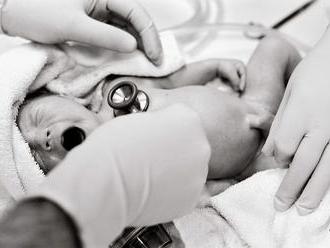 Syndróm náhleho úmrtia dojčiat: 10 vecí, ktoré by ste mali vedieť