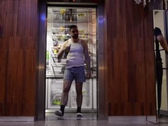 Philco změnilo pražské výtahy v obří ledničky s jídlem