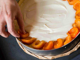 Meruňkový koláč s tvarohem: Letní klasika jinak