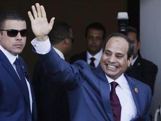 Egypt na ceste k demokracii. Oznámili termín parlamentných volieb