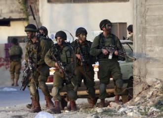 Izraelskí vojaci zastrelili 19-ročnú Palestínčanku s nožom v ruke