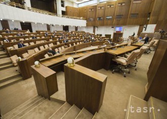 Rokovací deň parlamentu ukončila debata o rokovacom poriadku