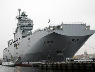 Moskva popřela, že jí Egypt předal francouzské lodě Mistral
