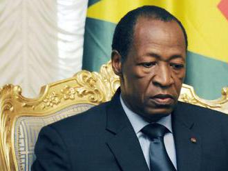 Burkina Faso 'foils coup plot by forces loyal to Compaore'