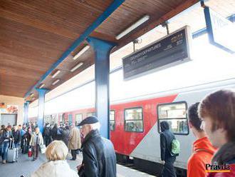 Poslanci novelou zákona zakážu Kotlebove hliadky vo vlakoch