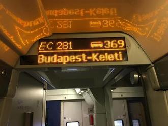 Medzinárodný vlak náhle zastavil neďaleko Bratislavy: Došlo k ďalšej tragédii?