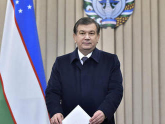 Zesnulého vůdce Uzbekistánu Karimona nahradil jako prezident Mirzijojev. Vyhrál „o parník“