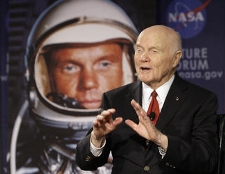 Svet stratil ďalšieho hrdinu: Zomrel astronaut Glenn, ktorý ako prvý Američan obletel Zem