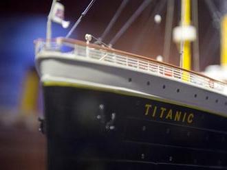 VIDEO: Vzácné artefakty z nejslavnější lodi. Do Prahy připlul Titanic