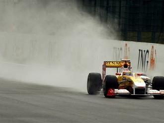 Renault bude mať v F1 opäť vlastný tím, odkúpil Lotus