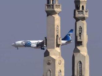 Mŕtvoly z lietadla EgyptAir možno odhalili skutočnú príčinu havárie: Sú predsa len zodpovední terori