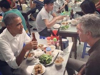 Obama vo Vietname hitom internetu: Pohostili ho jedlom za pár drobných!