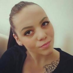 FOTO Polícia pátra po Kristíne  : Tínedžerka ušla počas brigády