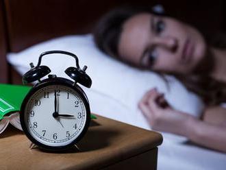 Čo robiť proti nespavosti uprostred noci
