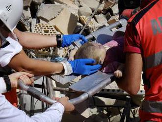 Desivá bilancia hororového zemetrasenia v Taliansku: Prečo zomieralo v troskách toľko nevinných detí