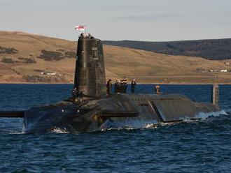 Tajila britská vláda poruchu rakety? Ponorka vypálila střelu k Africe, ta zamířila na USA