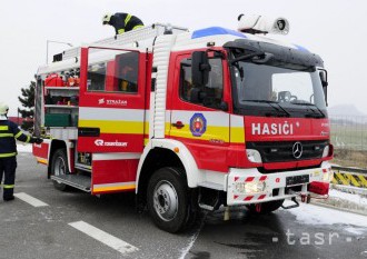 Pri požiari bytu v Podunajských Biskupiciach zomrel jeden človek