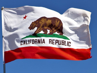 Kandidaturu na guvernéra Kalifornie zvažuje zakladatel PayPalu. Hrozilo by pak odtržení státu od USA