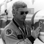 Kondolence ČAS k úmrtí Eugene Cernana odeslána do NASA
