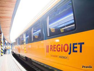 RegioJet chce podľa rezortu dopravy blokovať štátne IC vlaky