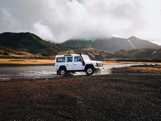 Autom okolo Islandu: Užitočné tipy pred cestou do krajiny ľadu a ohňa