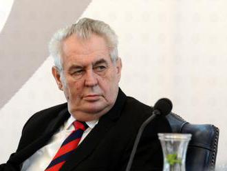 Politici v ČR kritizujú prezidenta M. Zemana za výroky ohľadom Krymu
