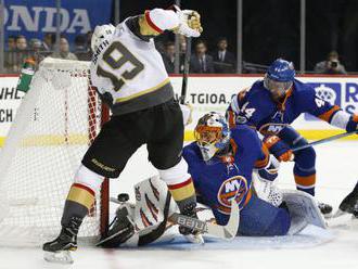 NHL: Islanders zdolali Vegas 6:3, Halák s 31 úspešnými zákrokmi