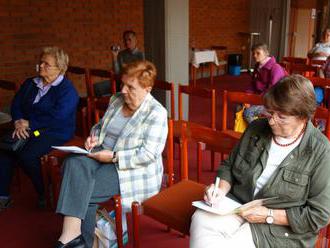 Hasiči v Libereckém kraji vzdělávají seniory, proběhlo několik přednášek