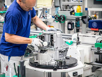 Výměnné náhradní díly skupiny Volkswagen: Prozkoumali jsme továrnu na značkové repasované díly