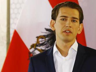 Rakúsky prezident poverí v piatok Kurza zostavením vlády