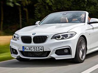 BMW 2 Cabrio: Tichšia strecha a dotykový displej