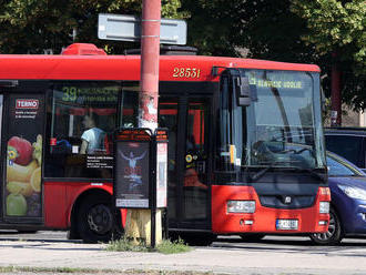 V uliciach Bratislavy pribudne 18 elektrobusov