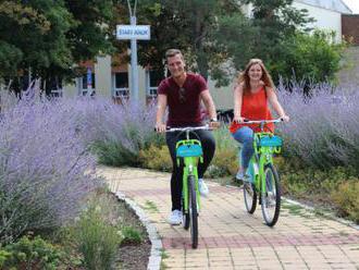 Zdieľanie bicyklov sa v Nitre ujalo, už sa zaregistrovalo 4 400 užívateľov