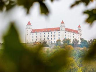 Slováci a Česi si pripomínajú vznik spoločného štátu, na Bratislavskom hrade bude projekcia