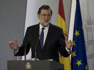 Španielsky premiér Rajoy odoberá moc katalánskym predstaviteľom, chce vyhlásiť nové voľby