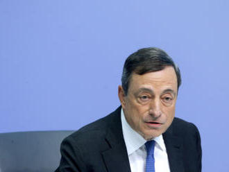 Draghi: Eurozóna stále potřebuje levné peníze