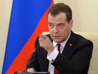 Medvedev sa momentálne nevidí ako prezidentský kandidát