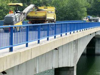 Kolaudácia opraveného mosta Ružín závisí od zaťažovacej skúšky