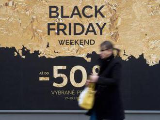 Černý pátek se už popularitou vyrovnává povánočním výprodejům