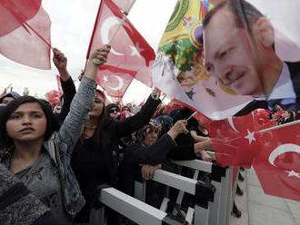 Erdoganov režim pritvrdil. V Ankare zakázali všetky podujatia LGBTI